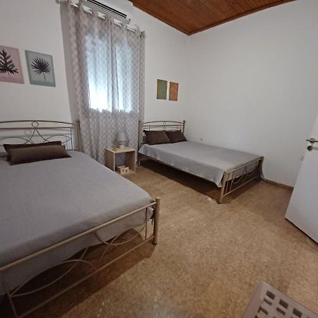 קאטאקולון Beach House For Up To 9 People Near Olympia מראה חיצוני תמונה