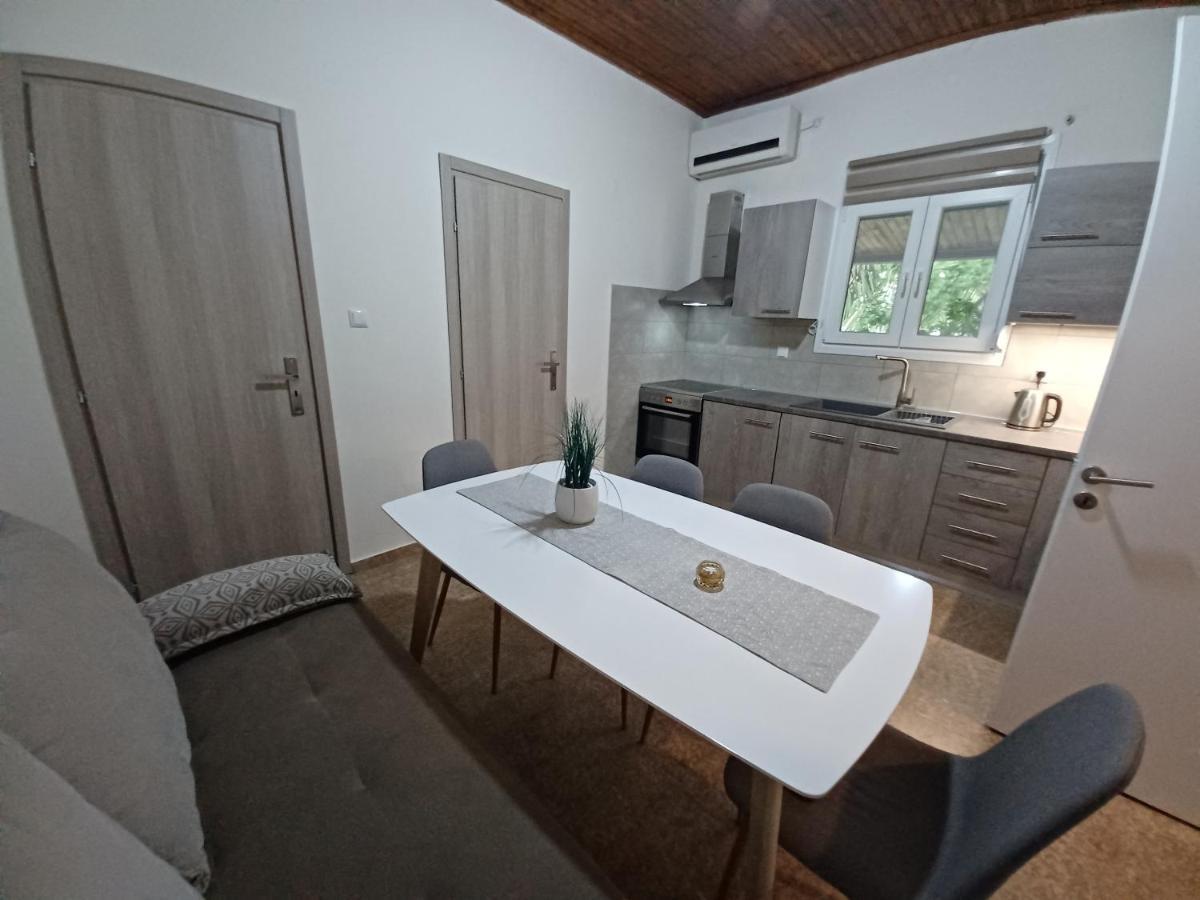 קאטאקולון Beach House For Up To 9 People Near Olympia מראה חיצוני תמונה