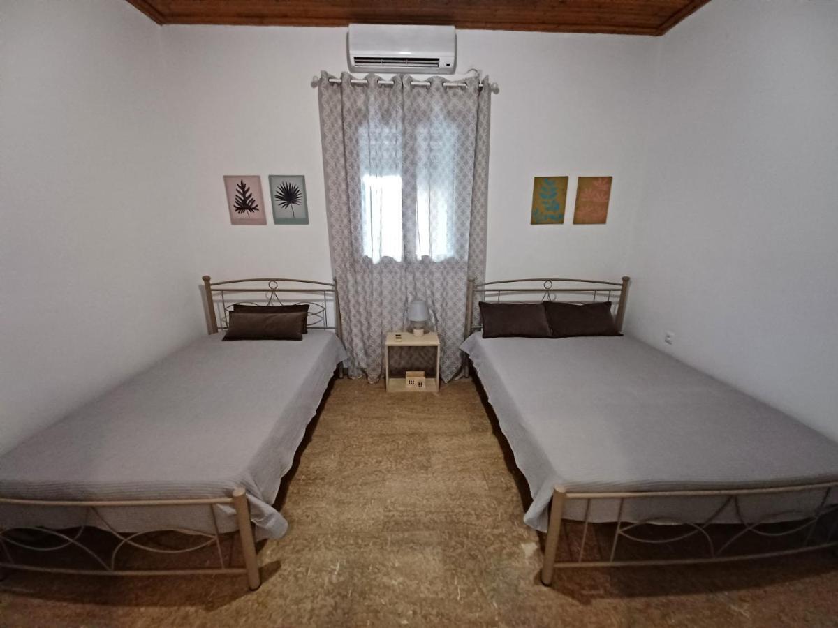 קאטאקולון Beach House For Up To 9 People Near Olympia מראה חיצוני תמונה